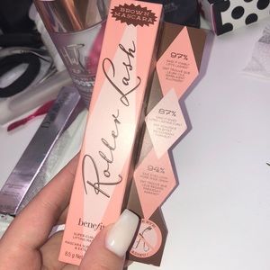 Benefit roller lash mascara